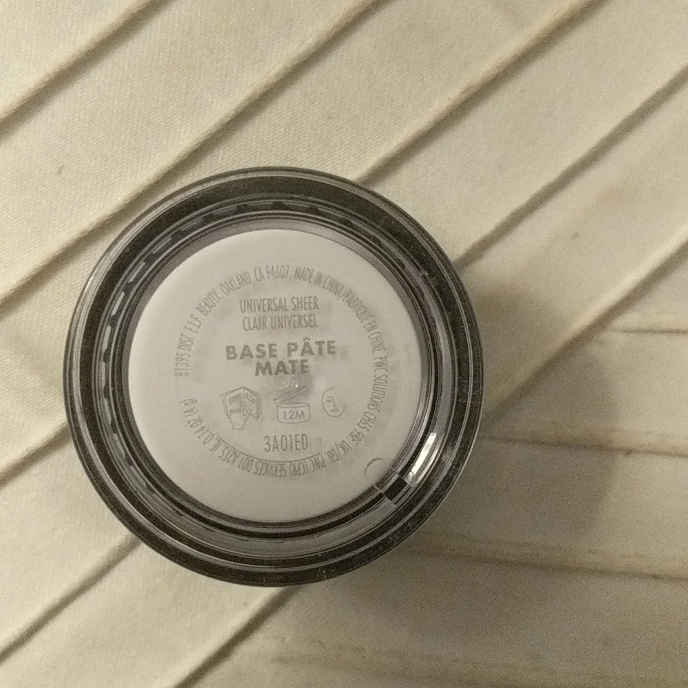 E.L.F Matte Putty Primer